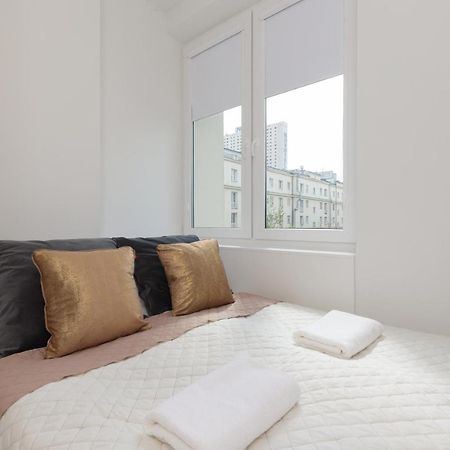 Fashionable City Center Apartment By Noclegi Renters Varsóvia Exterior foto