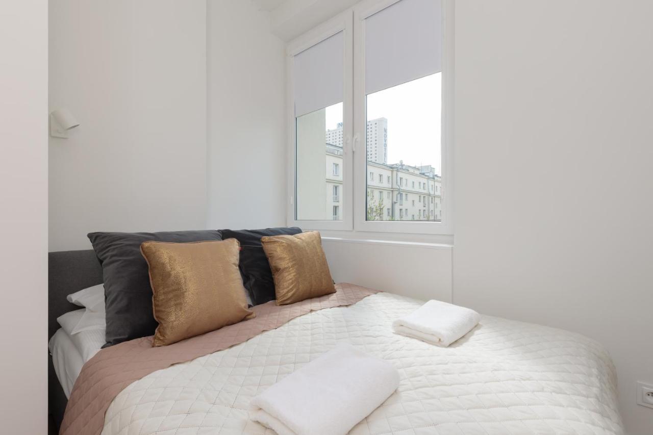 Fashionable City Center Apartment By Noclegi Renters Varsóvia Exterior foto