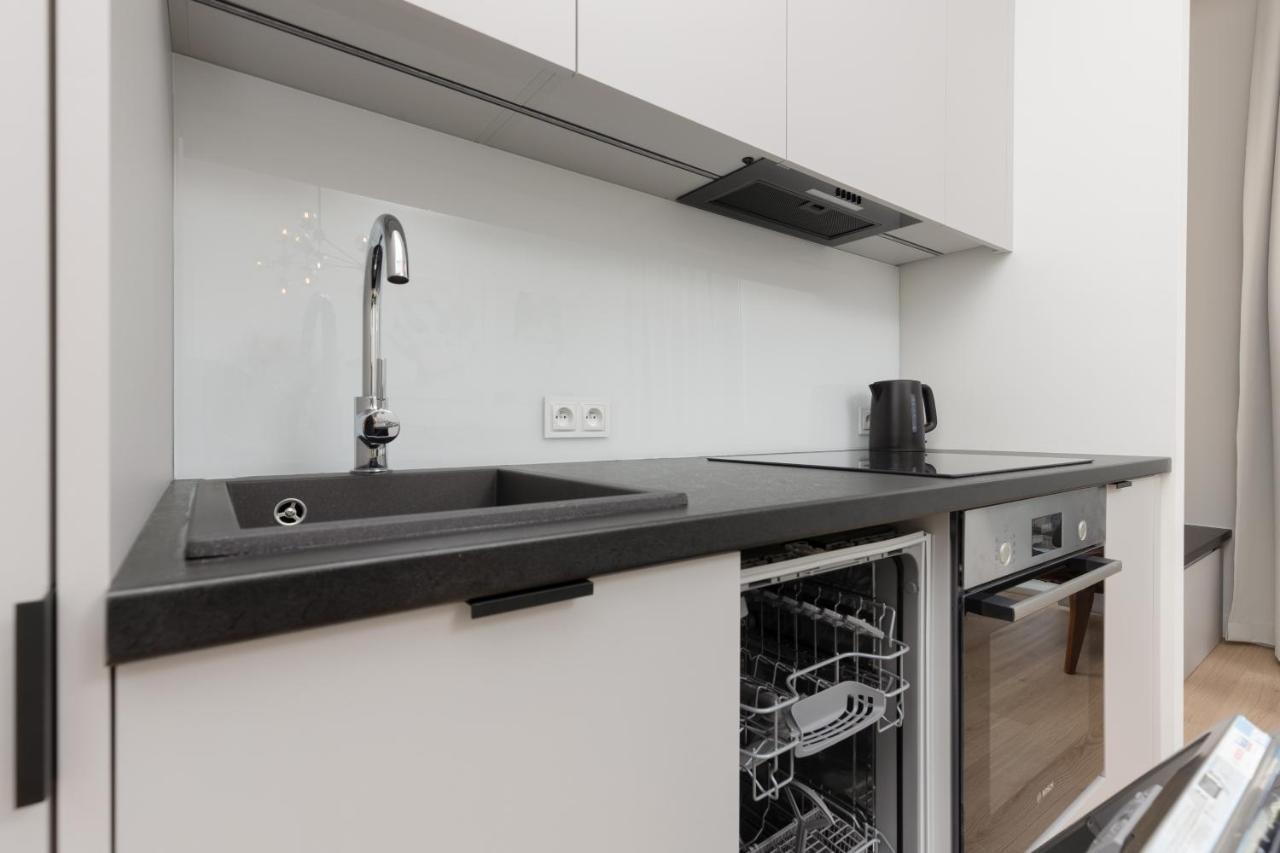 Fashionable City Center Apartment By Noclegi Renters Varsóvia Exterior foto