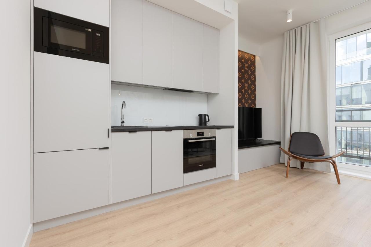 Fashionable City Center Apartment By Noclegi Renters Varsóvia Exterior foto